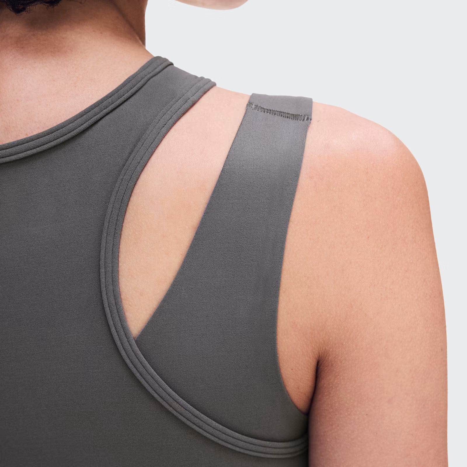 On Studio Asymmetric Crop Ember (Women'S)