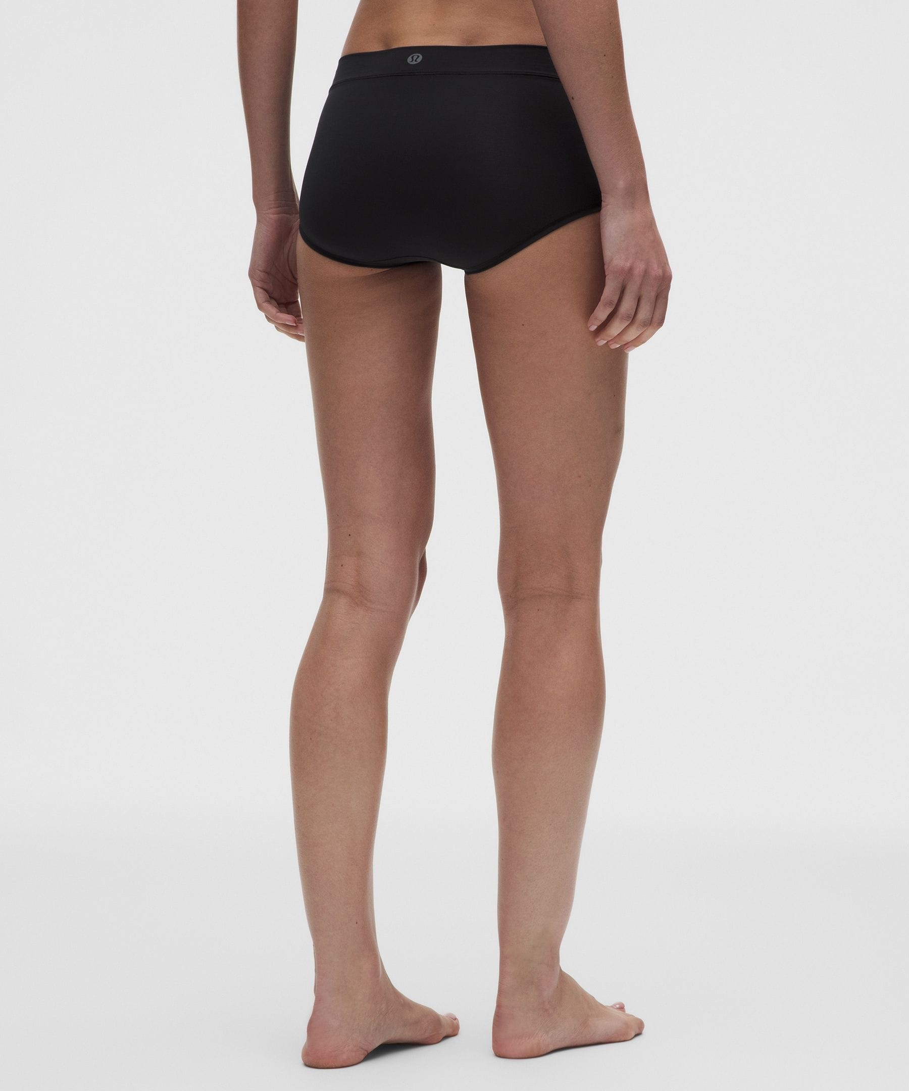 Lululemon UnderEase Mid-Rise Boyshort Underwear