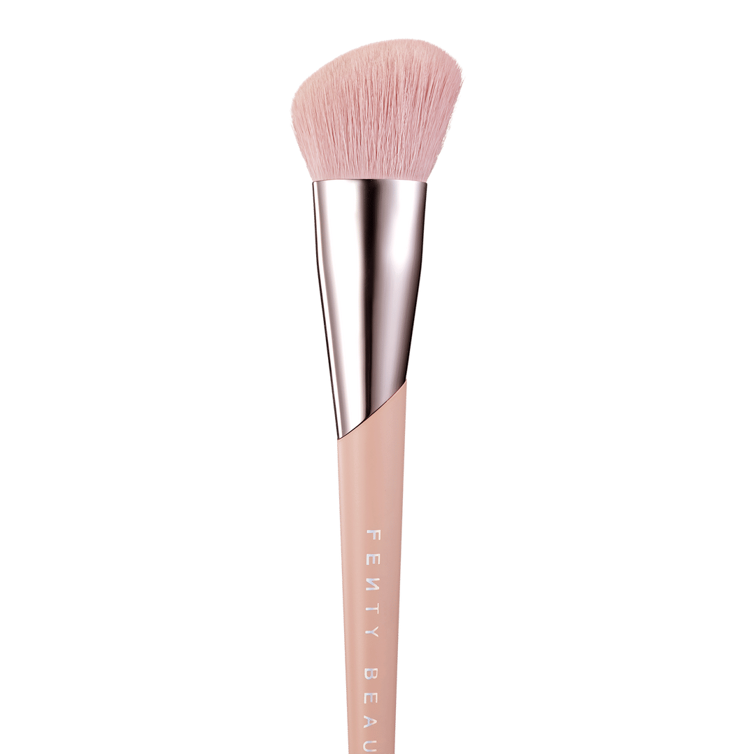 FENTY BEAUTY by Rihanna Face Shaping Brush 125