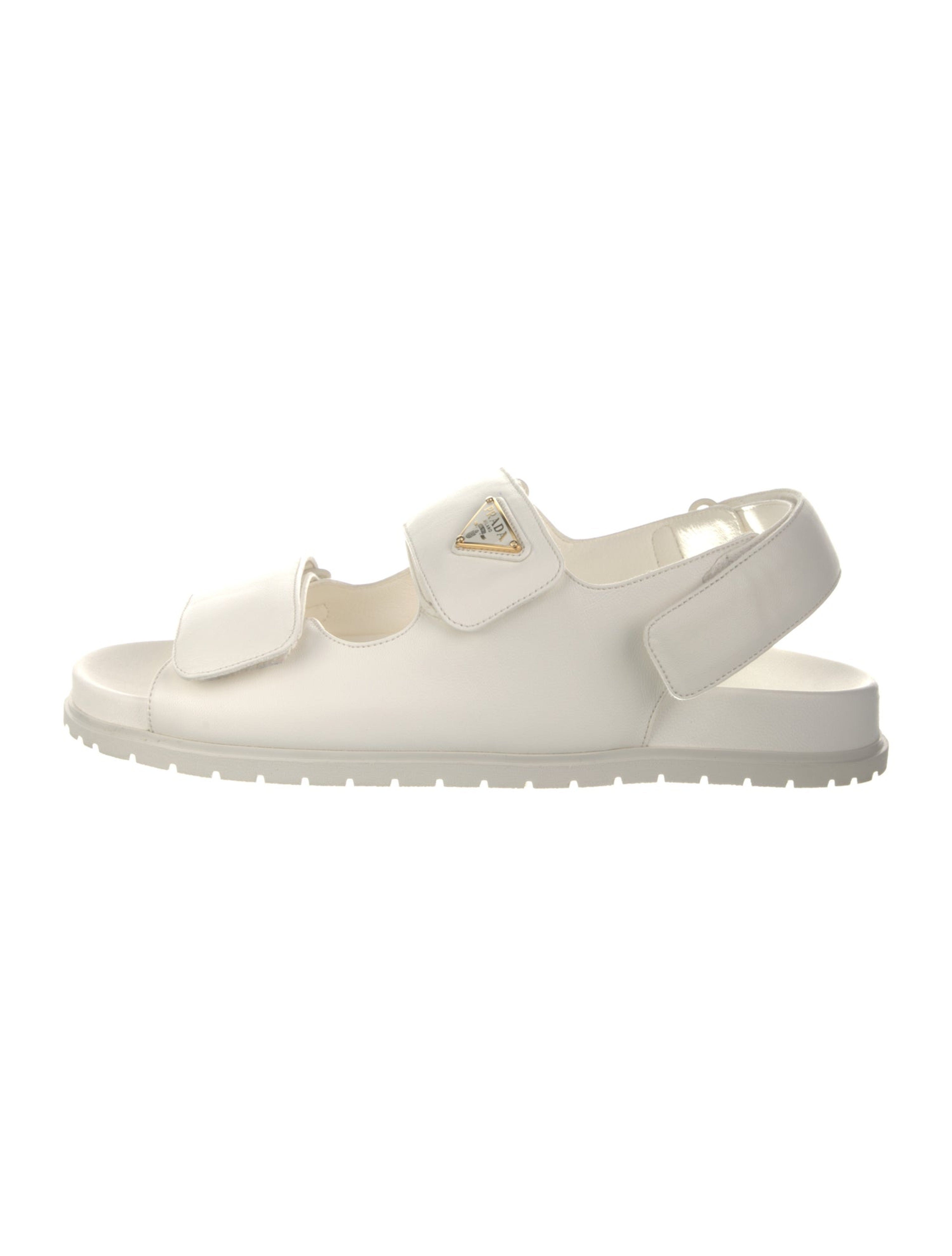 Enameled Metal Triangle Leather Sandal