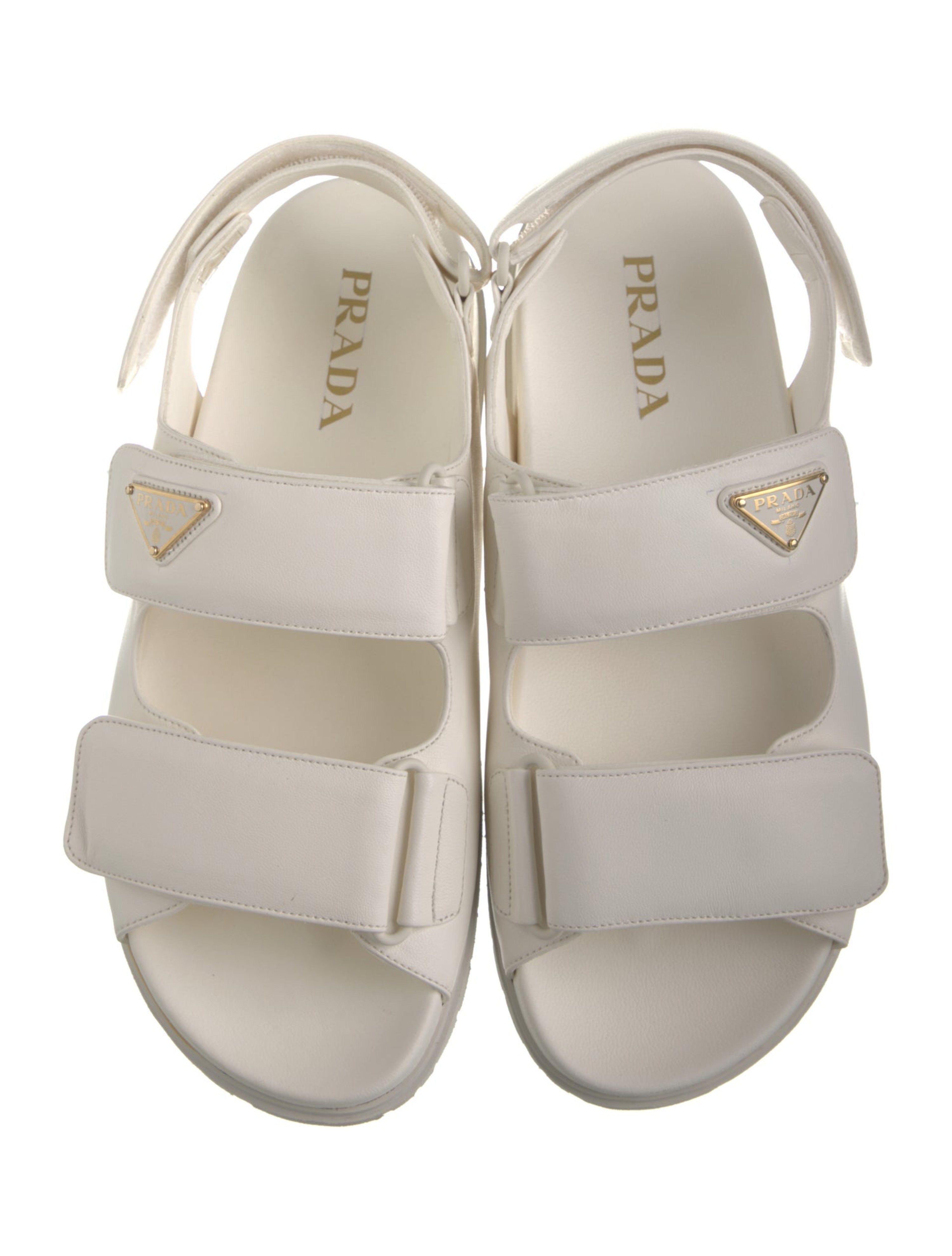 Enameled Metal Triangle Leather Sandal