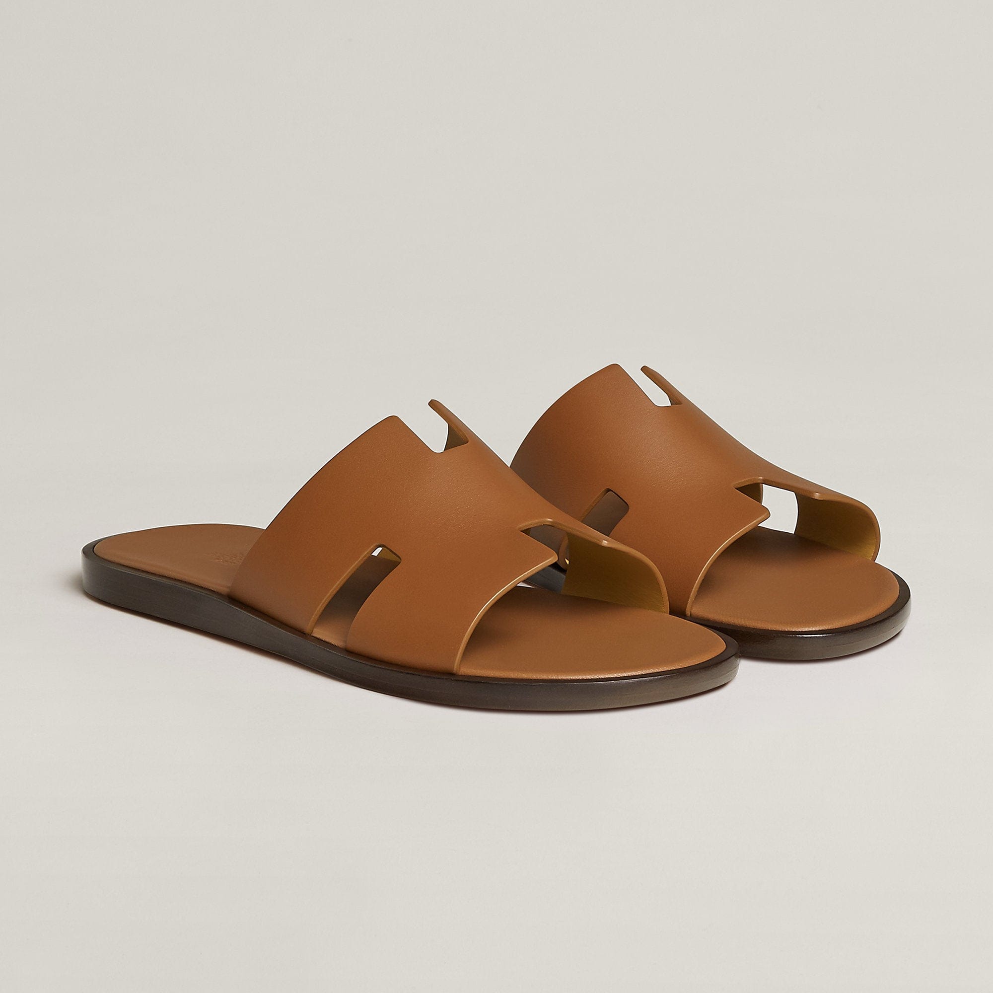 Hermes Izmir Sandal Noir - Tan