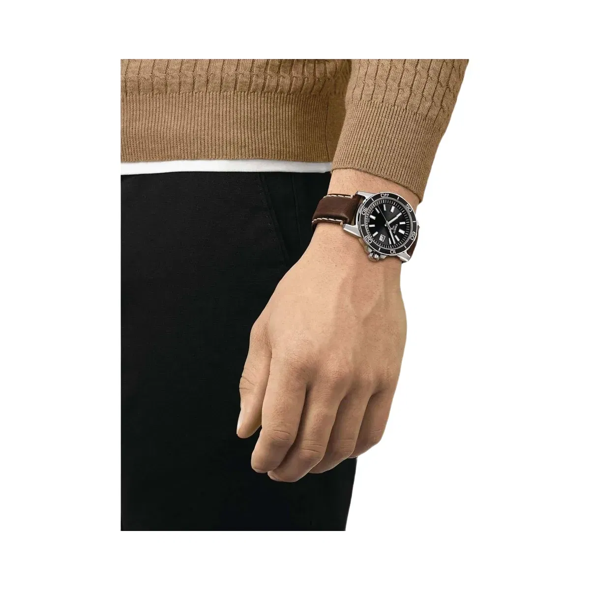 Tissot Supersport Men Quartz Black Dial Analog Leather Watch T1256101605100