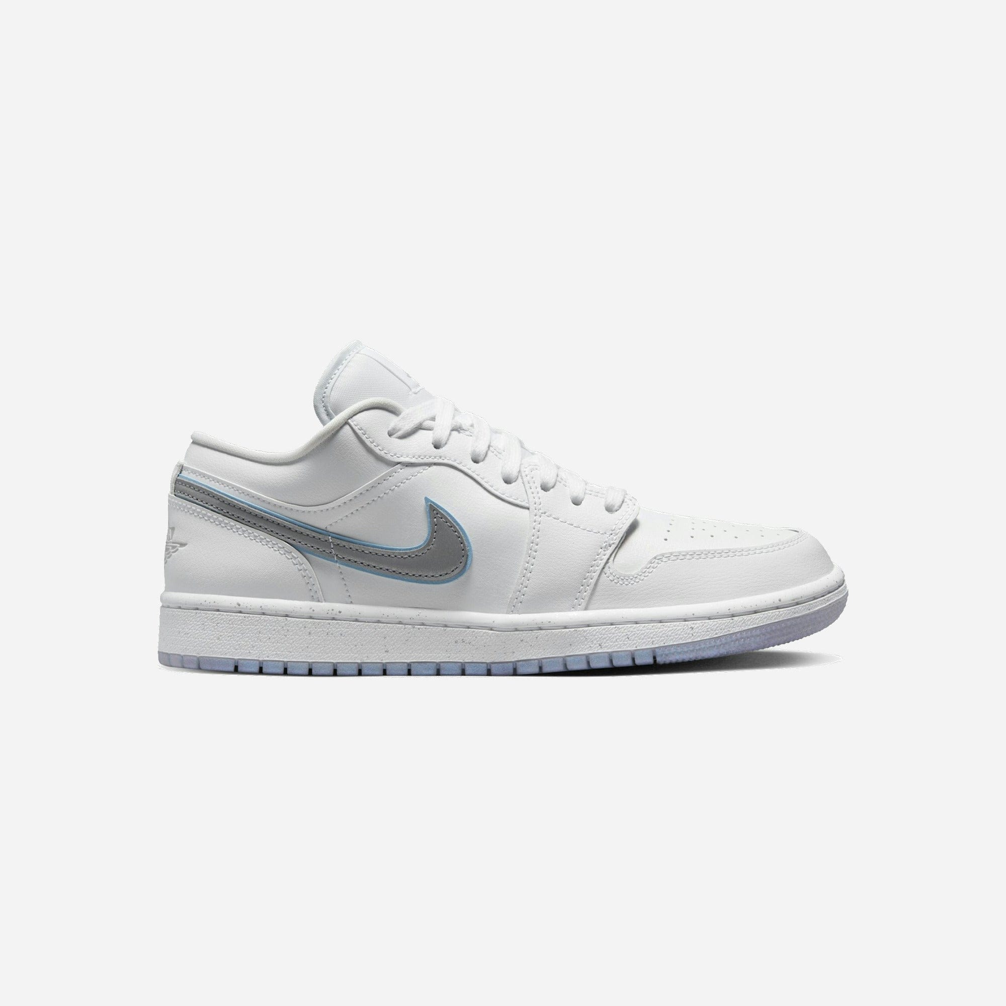 Nike Air Jordan 1 Low SE Dare To Fly WMNS
