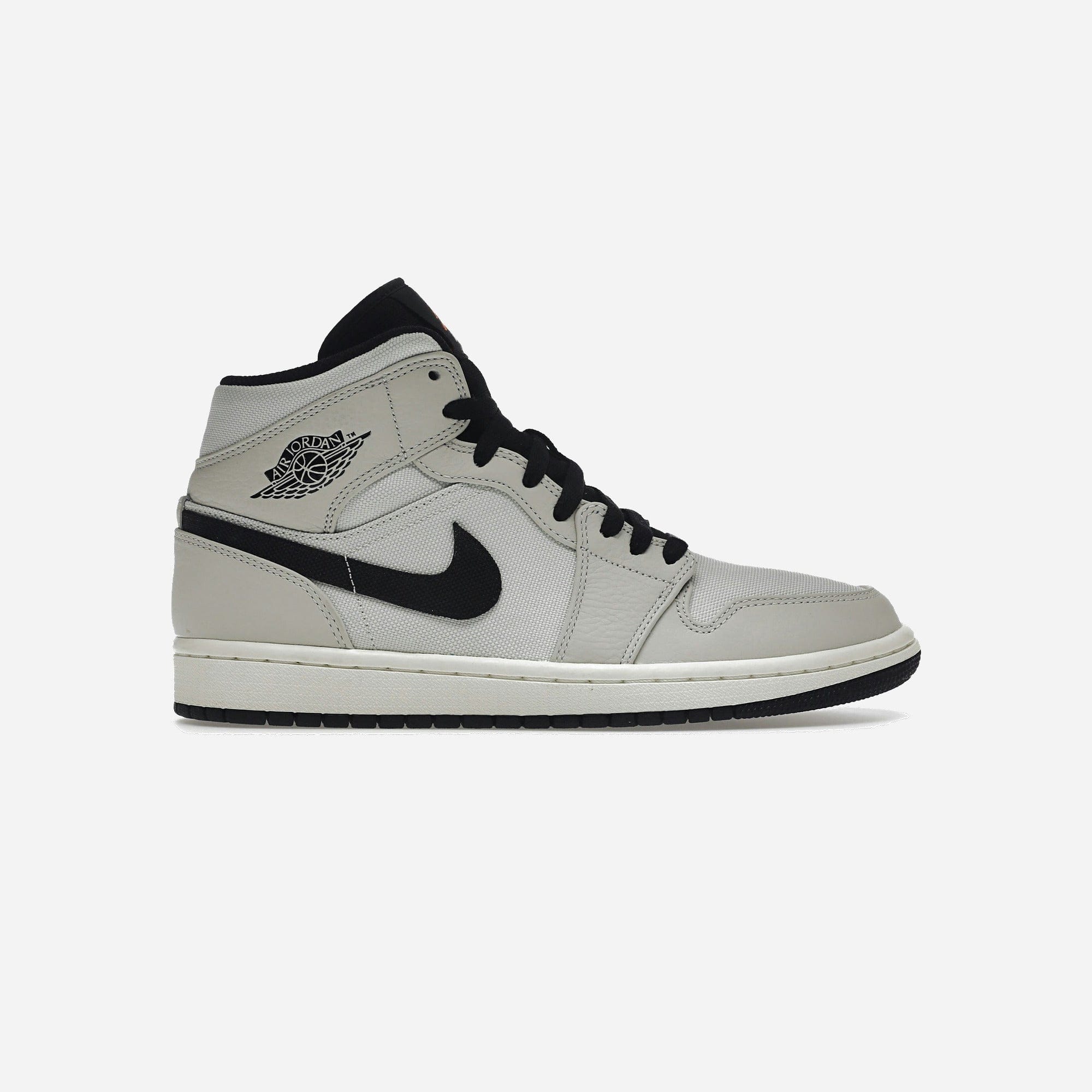 Nike Air Jordan 1 Mid SE Light Bone