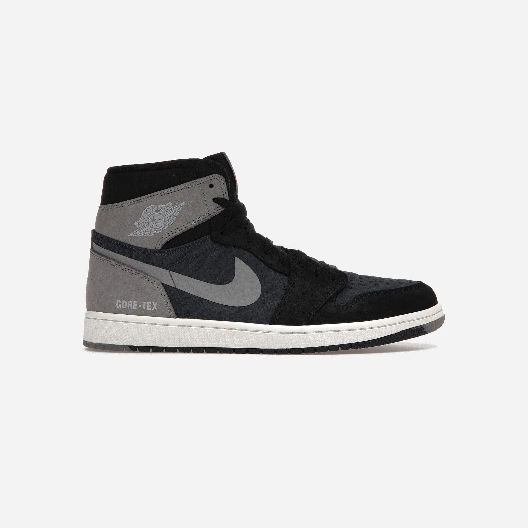Nike Air Jordan 1 Retro High Element Gore-Tex Black Particle Grey