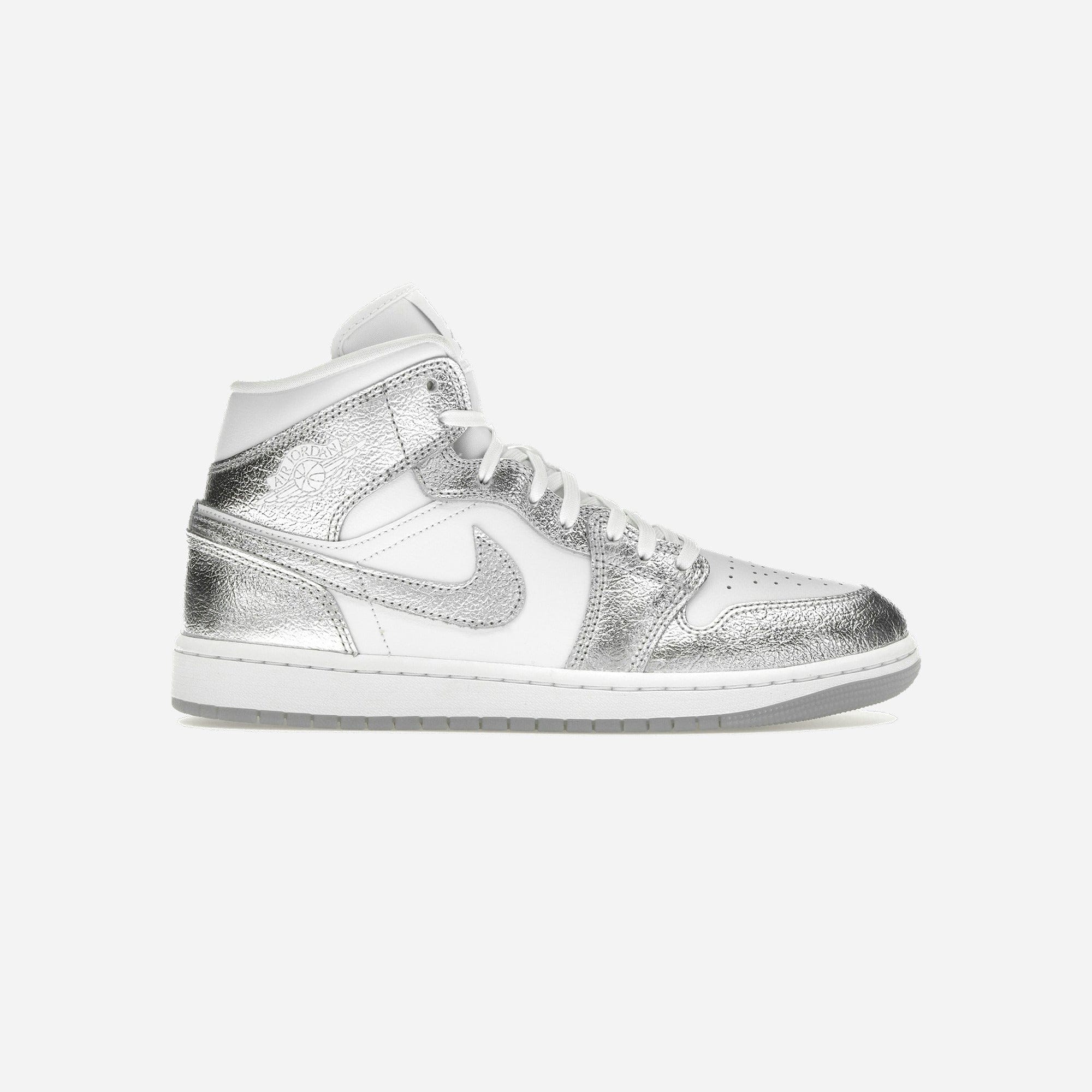 Nike Air Jordan 1 Mid SE Metallic Silver WMNS