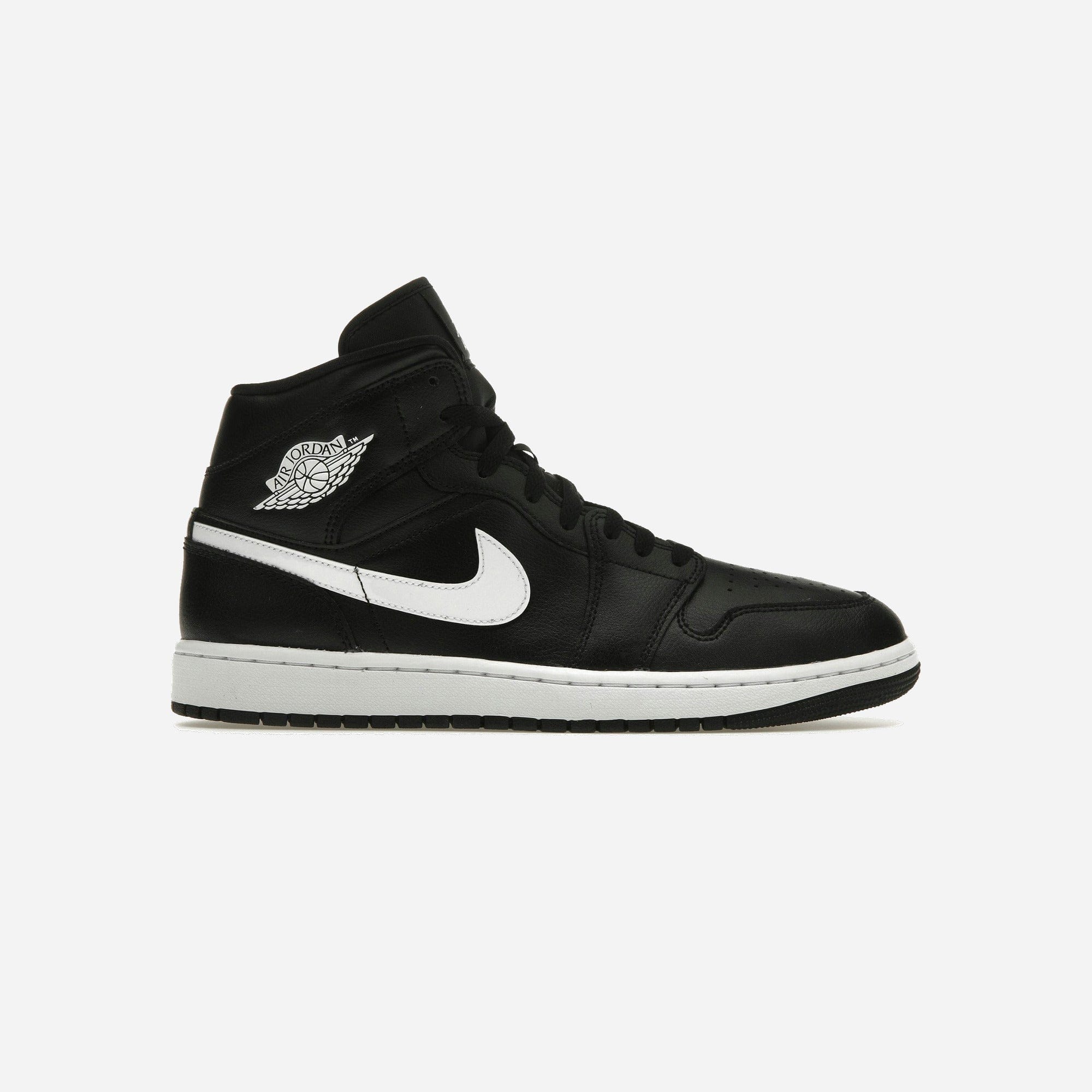 Nike Air Jordan 1 Mid Black White WMNS