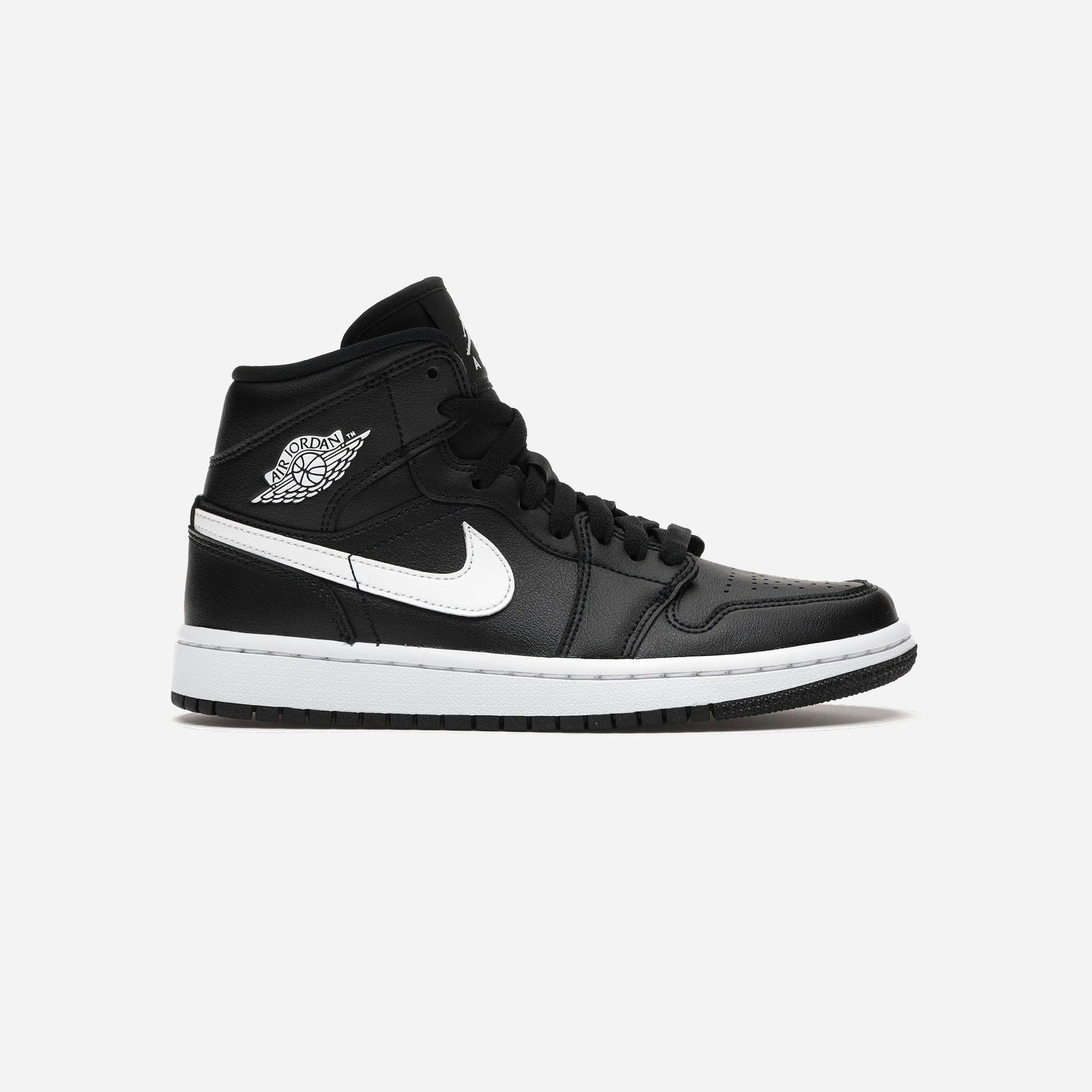 Nike Air Jordan 1 Mid Black White WMNS