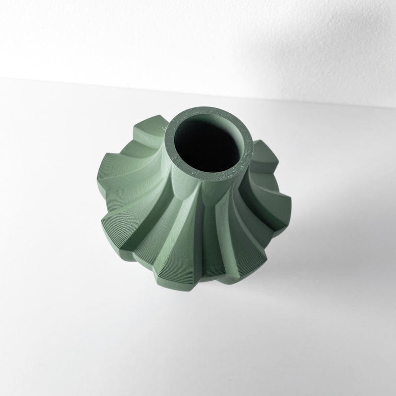 Fin Bud Vase