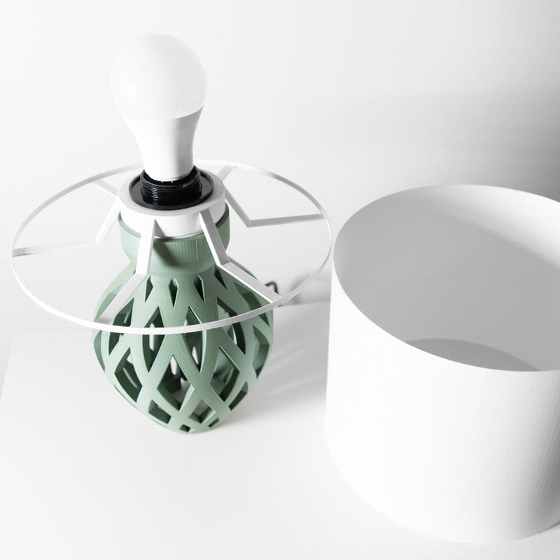 Lattice Bulb Table Lamp
