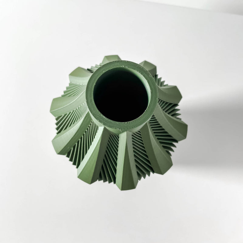 Pleat Diamond Vase