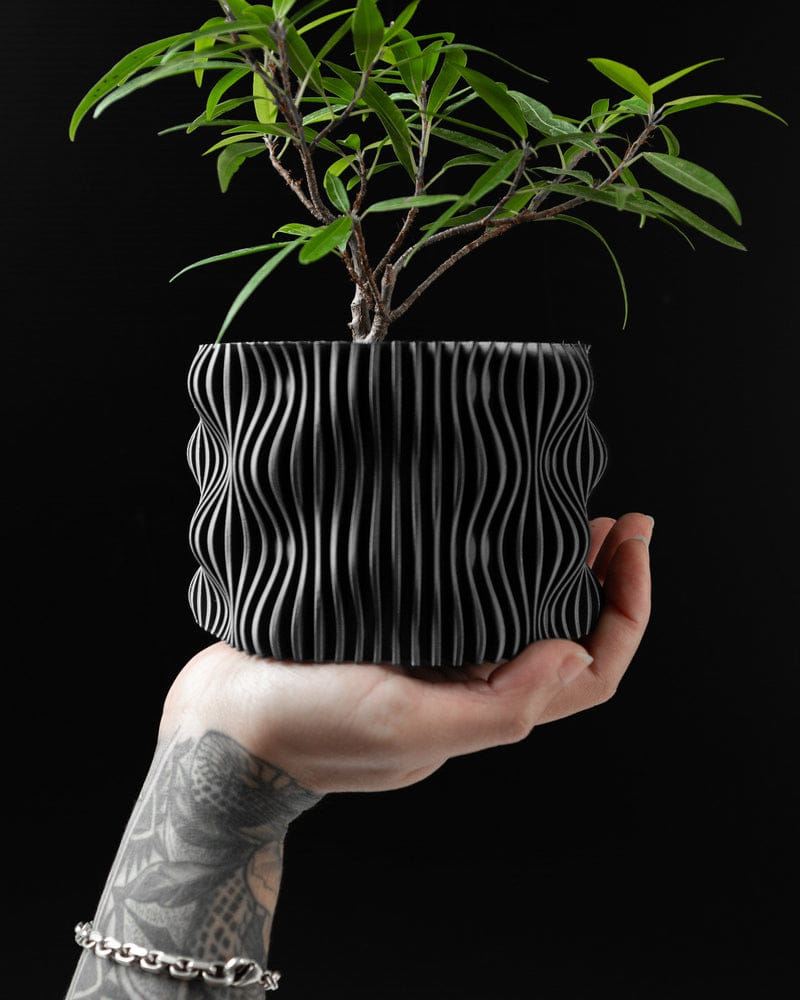 Pleat Wave Planter
