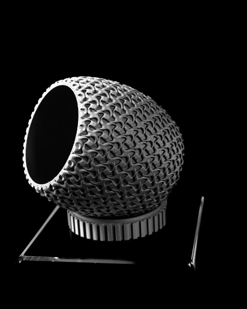 Pore Cylinder Planter