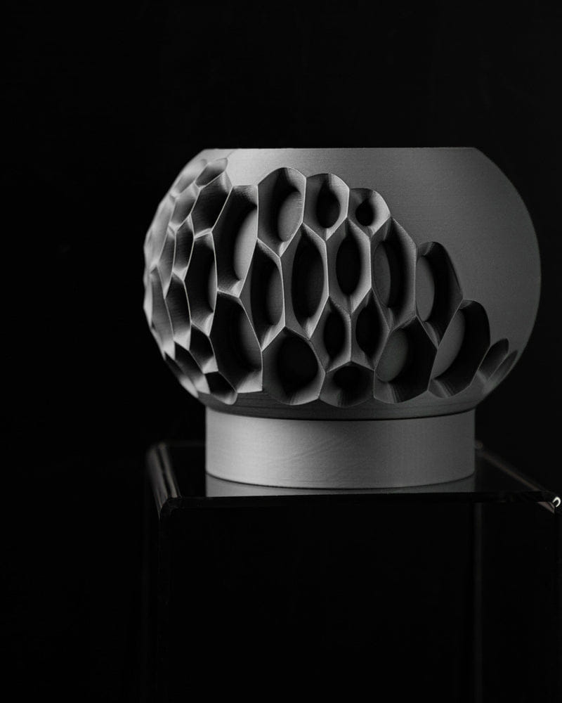 Pore Globe Planter