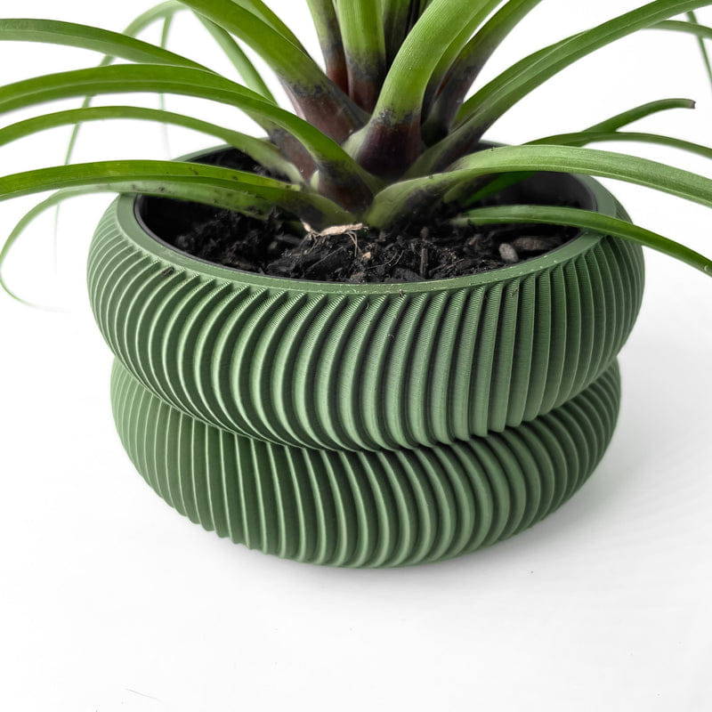 Ribbed Basin Planter