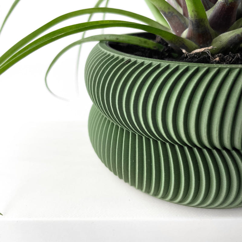 Ribbed Basin Planter