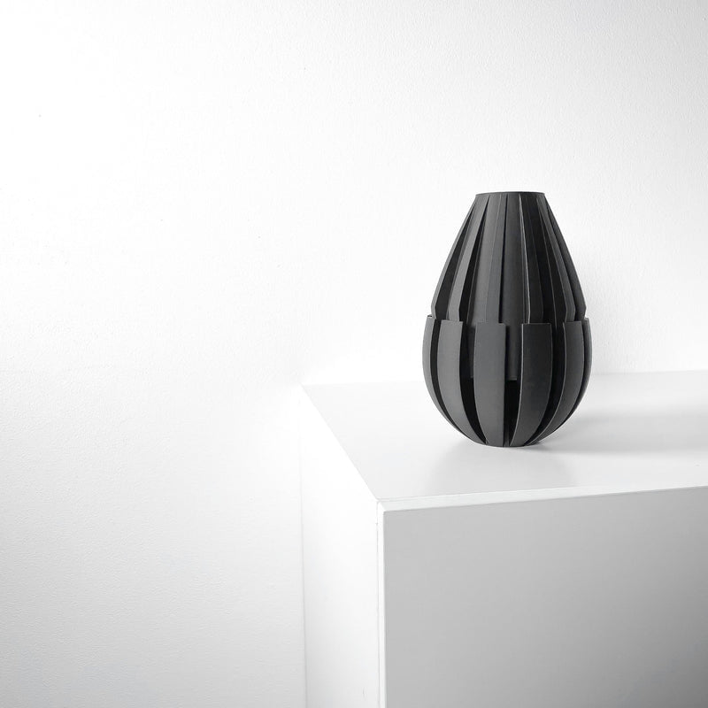 Slim Rib Vase