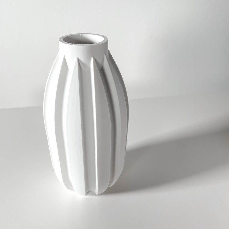 Slot Rib Vase