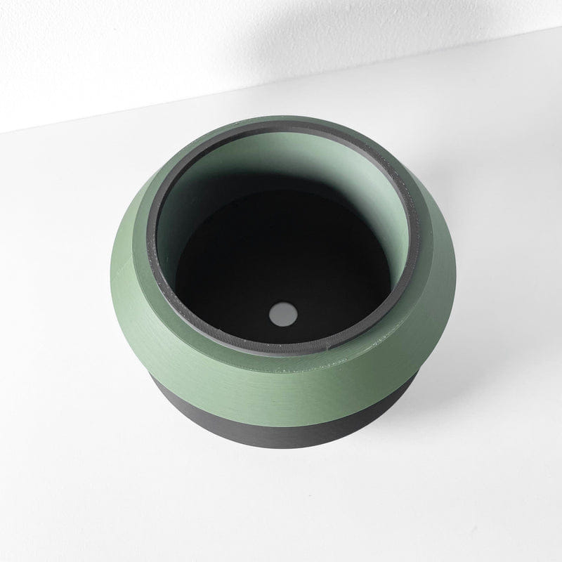 Stepped Rim Planter