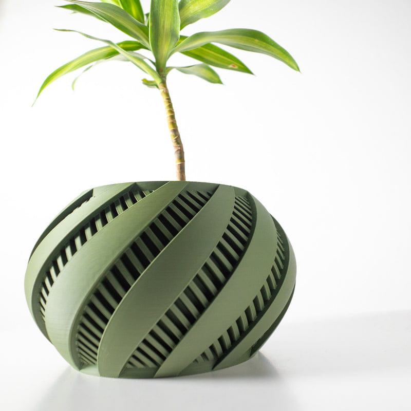 Swirl Slat Planter