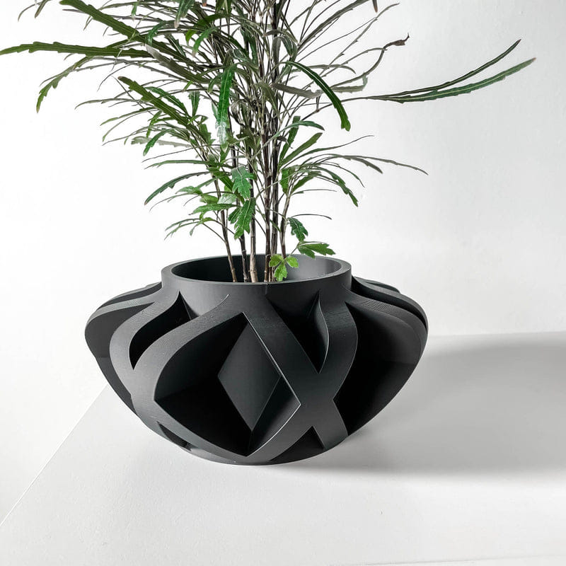 Swirl Sweep Planter