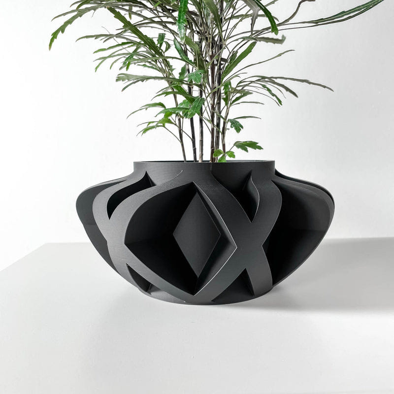 Swirl Sweep Planter