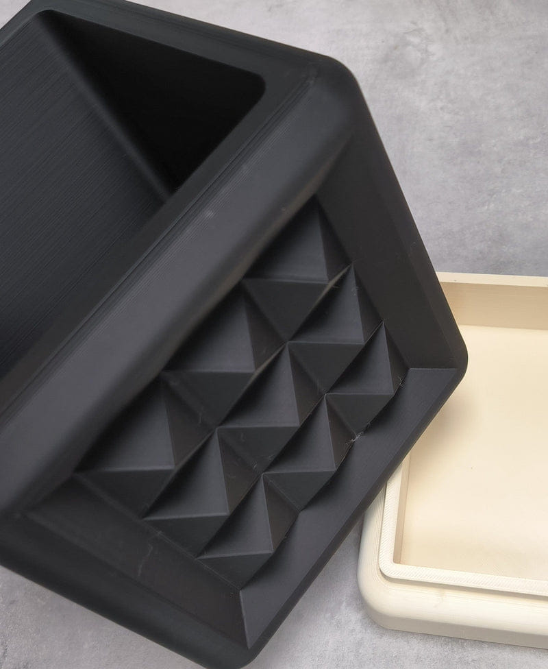 Triangle Relief Planter
