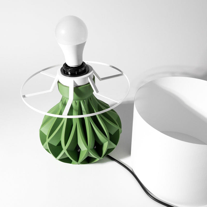 Twist Lattice Table Lamp
