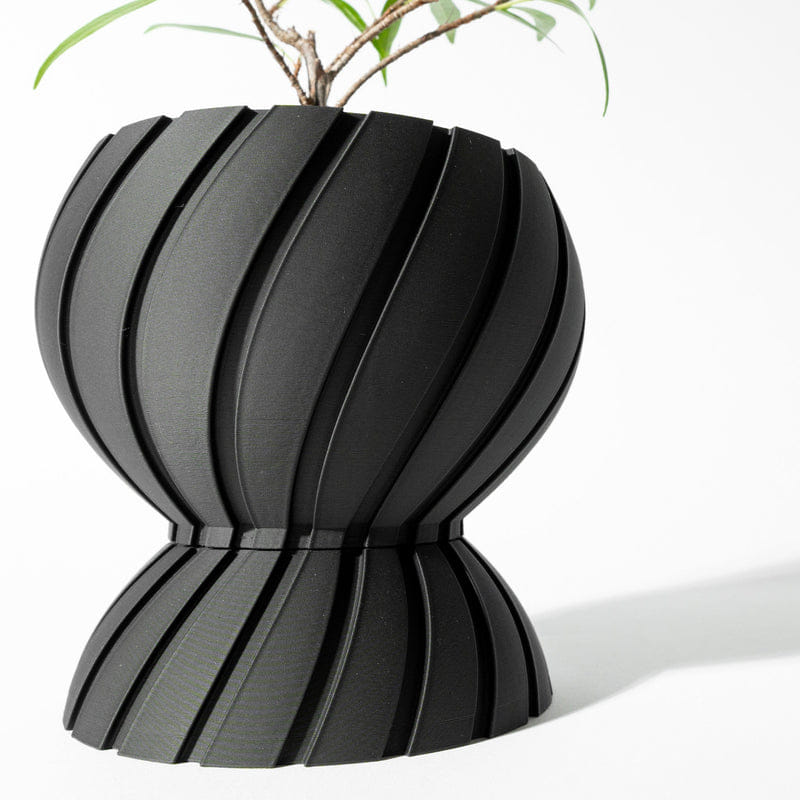 Twist Waist Planter