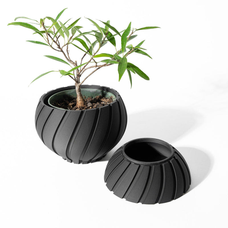 Twist Waist Planter