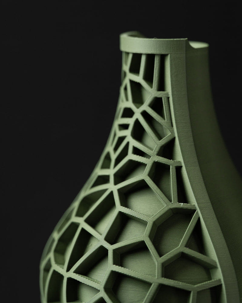 Voronoi Drop Vase