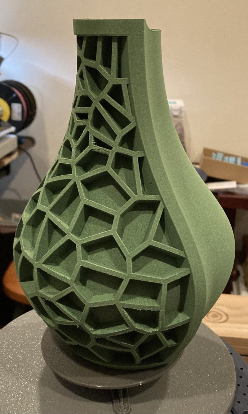 Voronoi Drop Vase