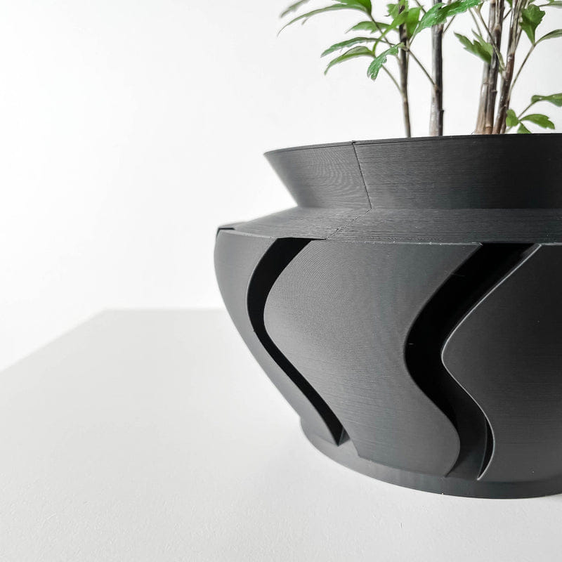 Wave Cut Planter