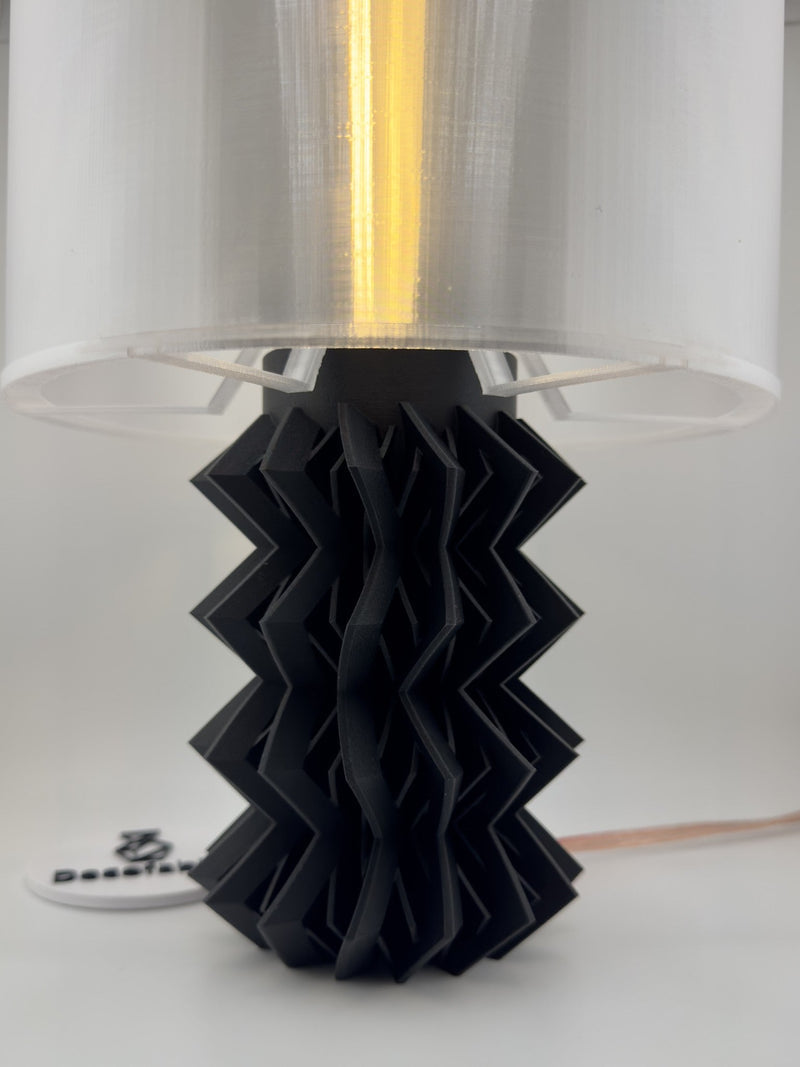 Zigzag Base Table Lamp