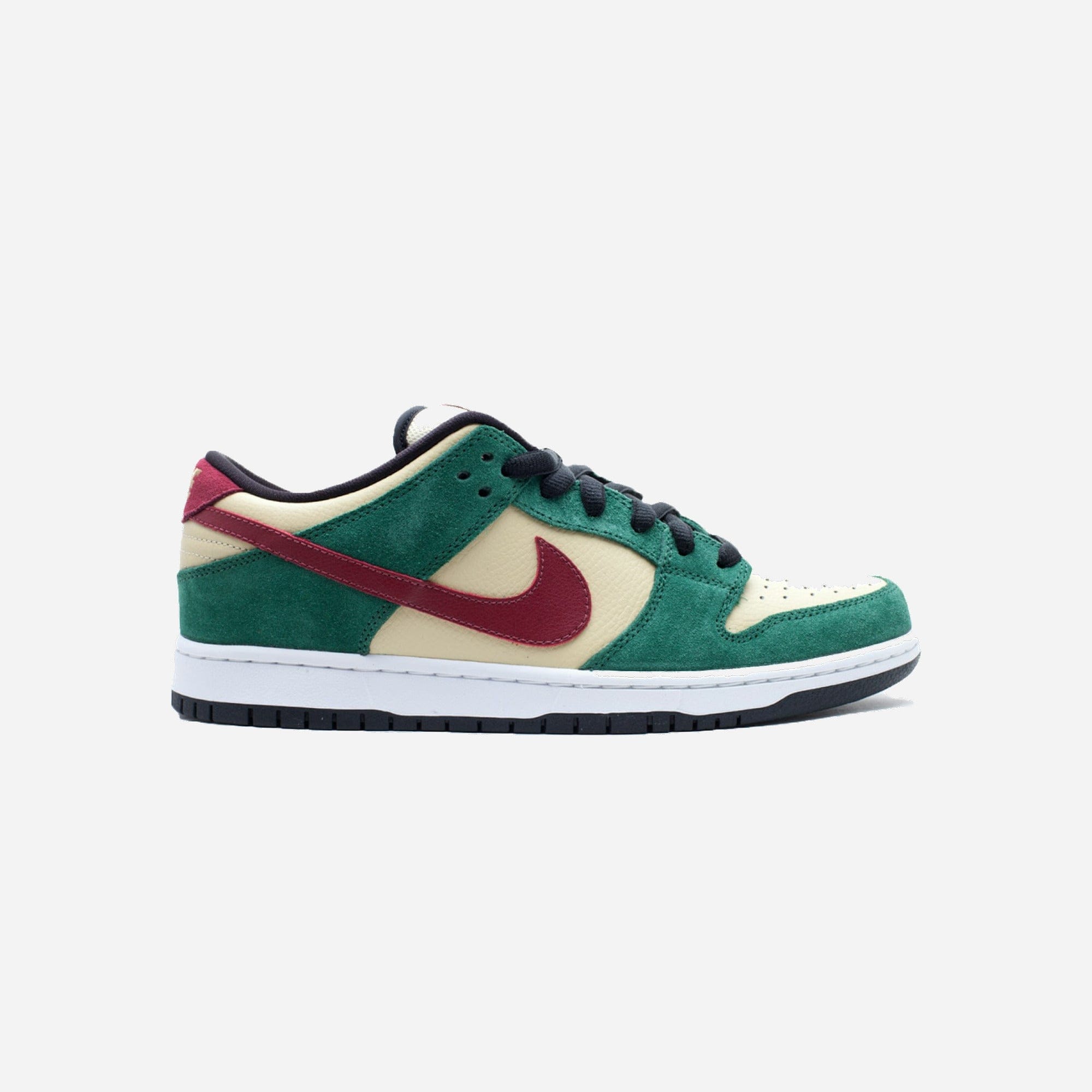 Nike Dunk Low SB Vegas Gold