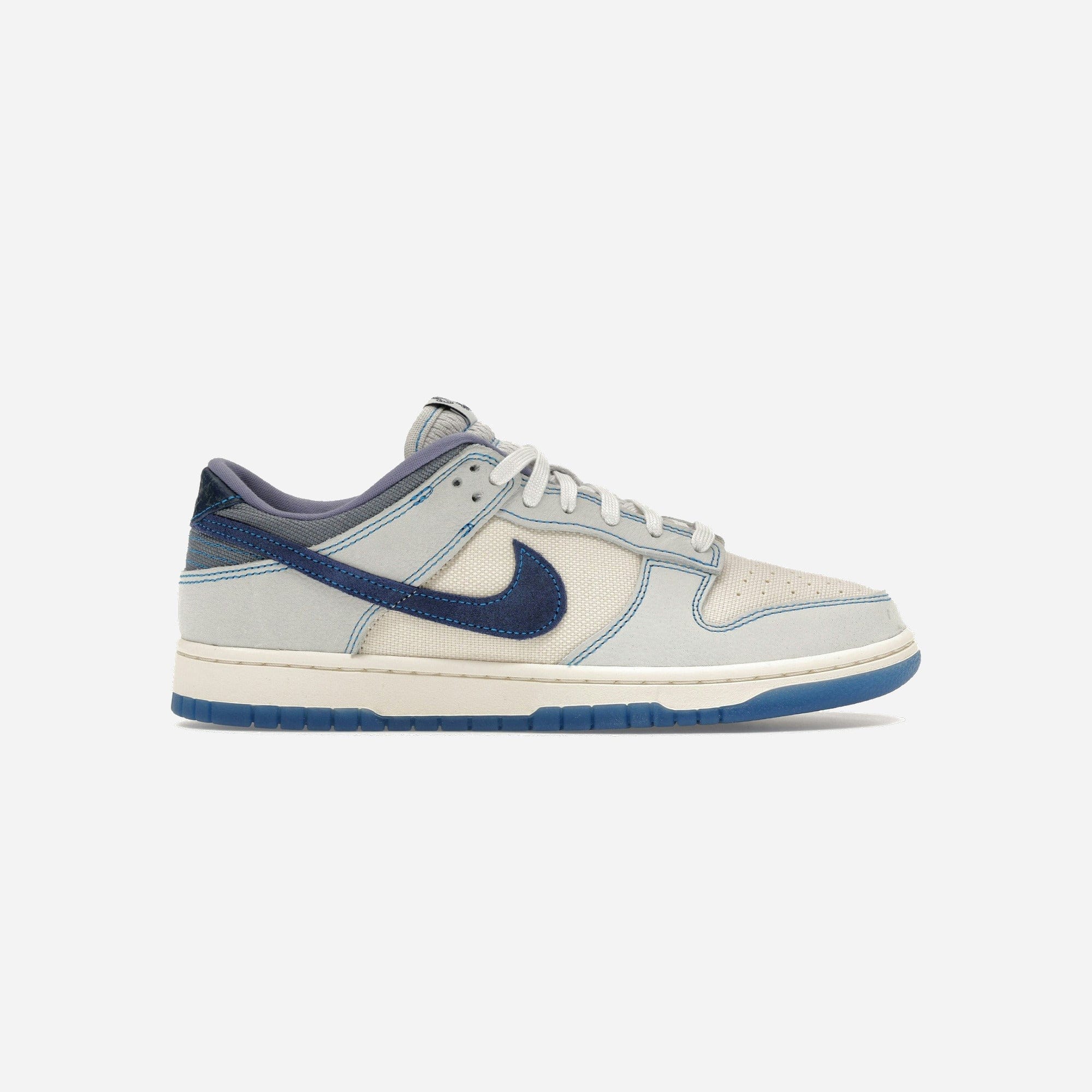 Nike Dunk Low Retro SE White Blue Void