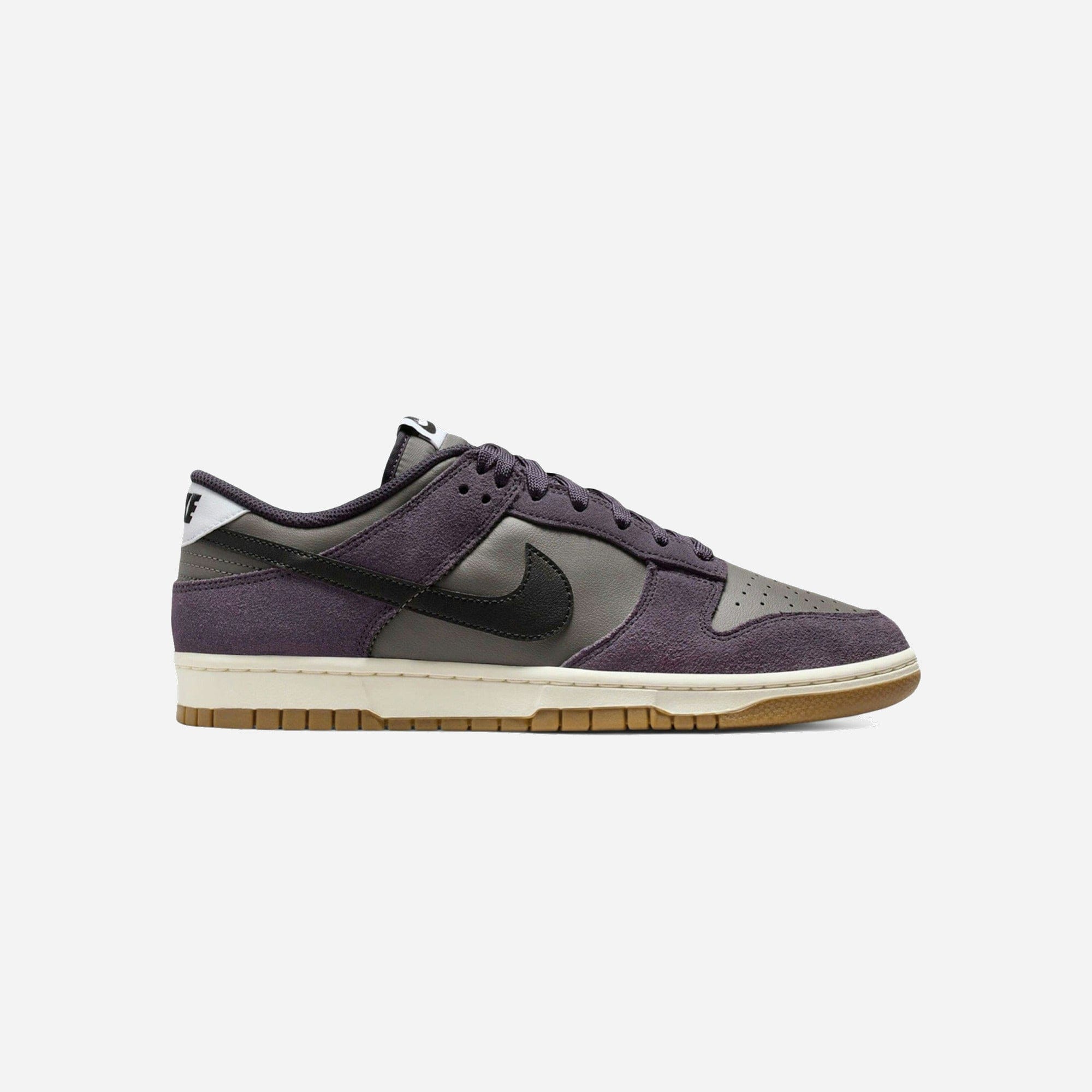 Nike Dunk Low Retro SE Purple Black Gum