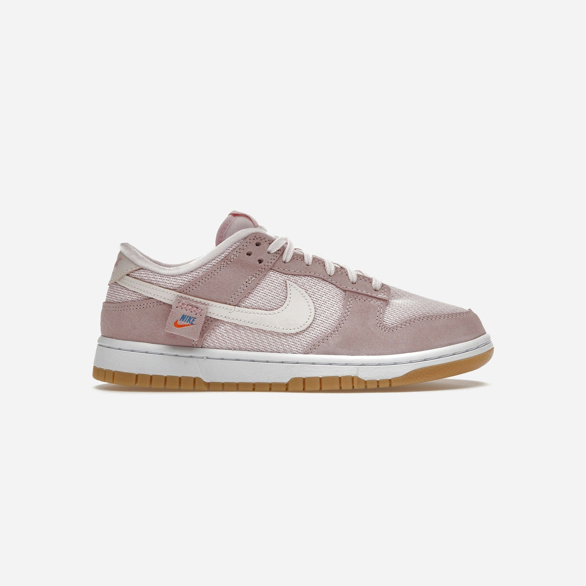 Nike Dunk Low Teddy Bear WMNS