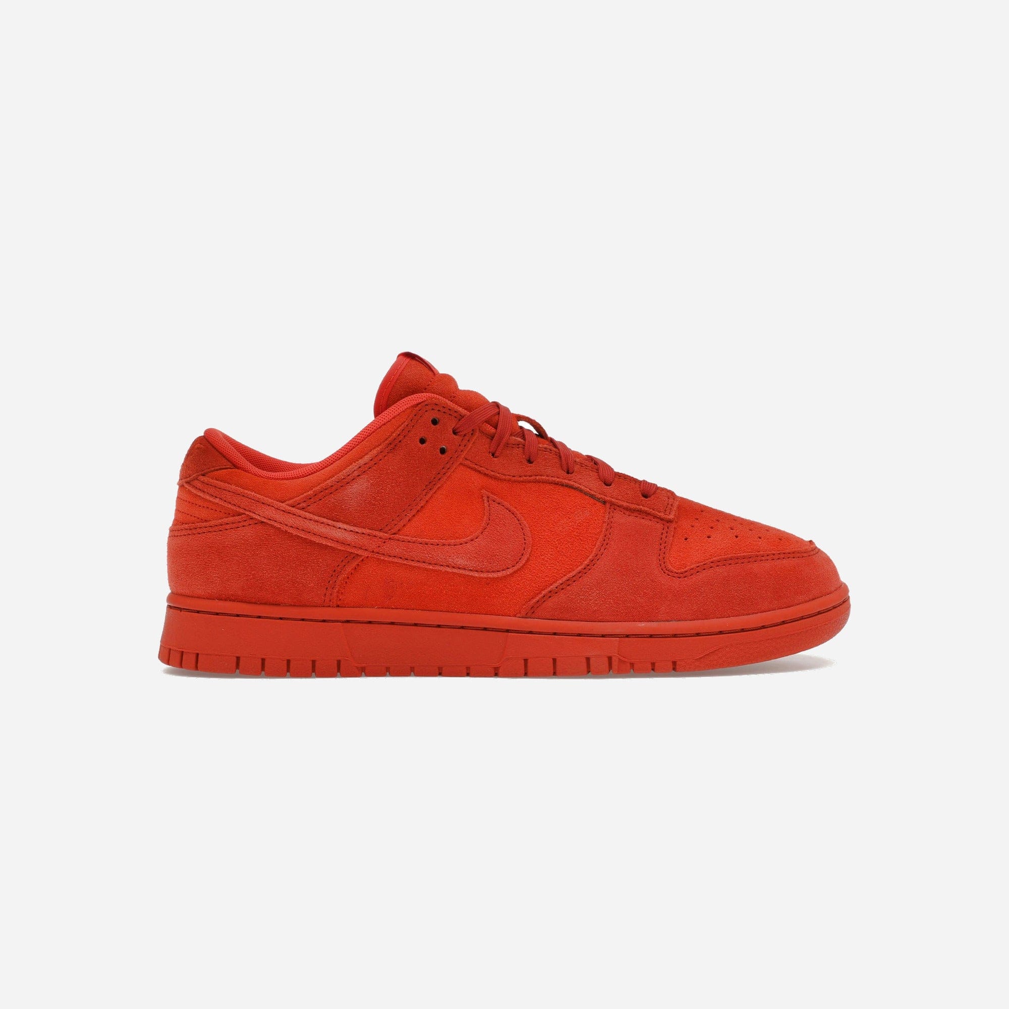 Nike Dunk Low SE Valley Of Fire WMNS