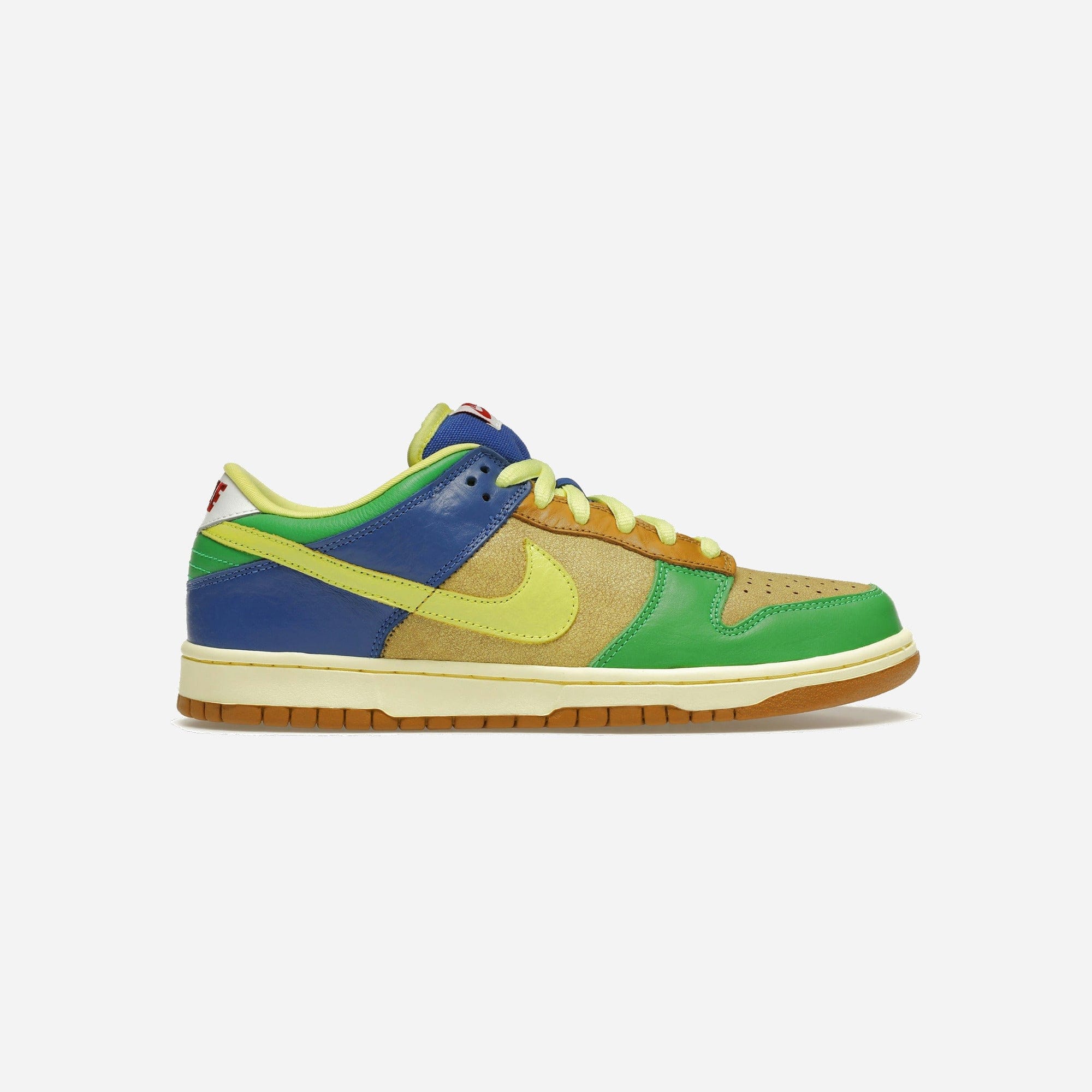 Nike SB Dunk Low Brooklyn Projects
