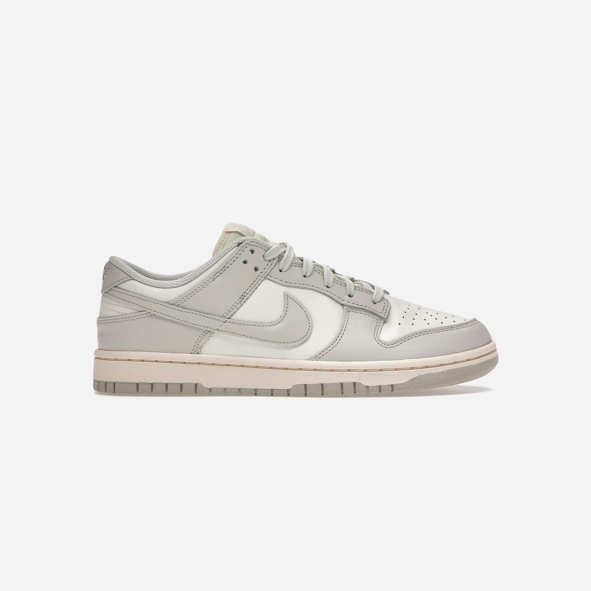 Nike Dunk Low Sail Light Bone WMNS