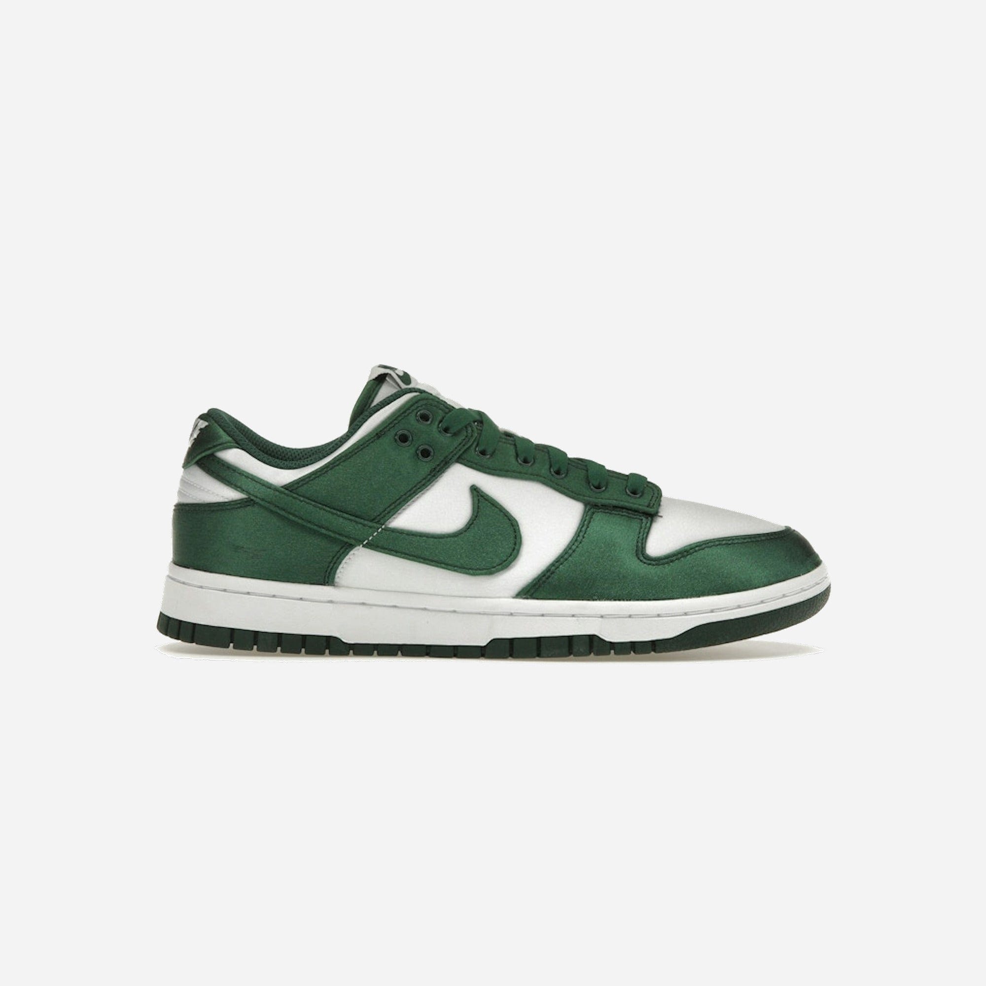 Nike Dunk Low Michigan State Satin WMNS