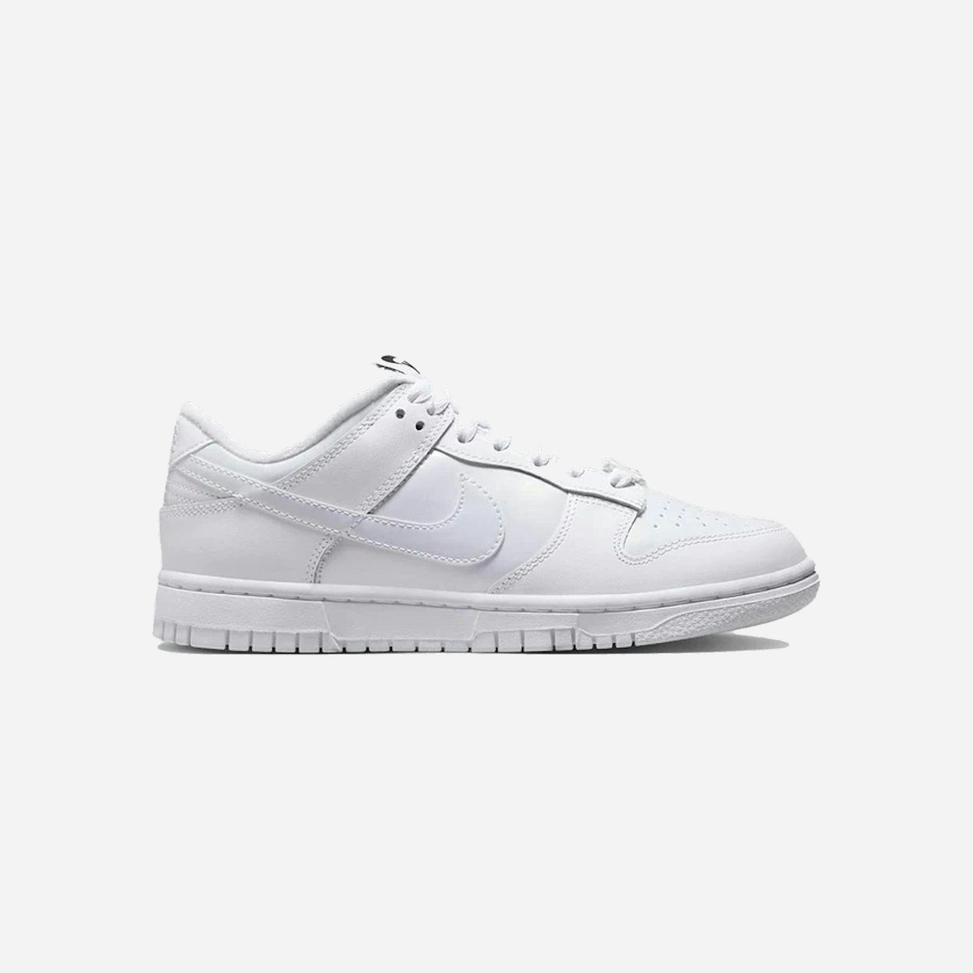 Nike Dunk Low SE Just Do It White Iridescent WMNS