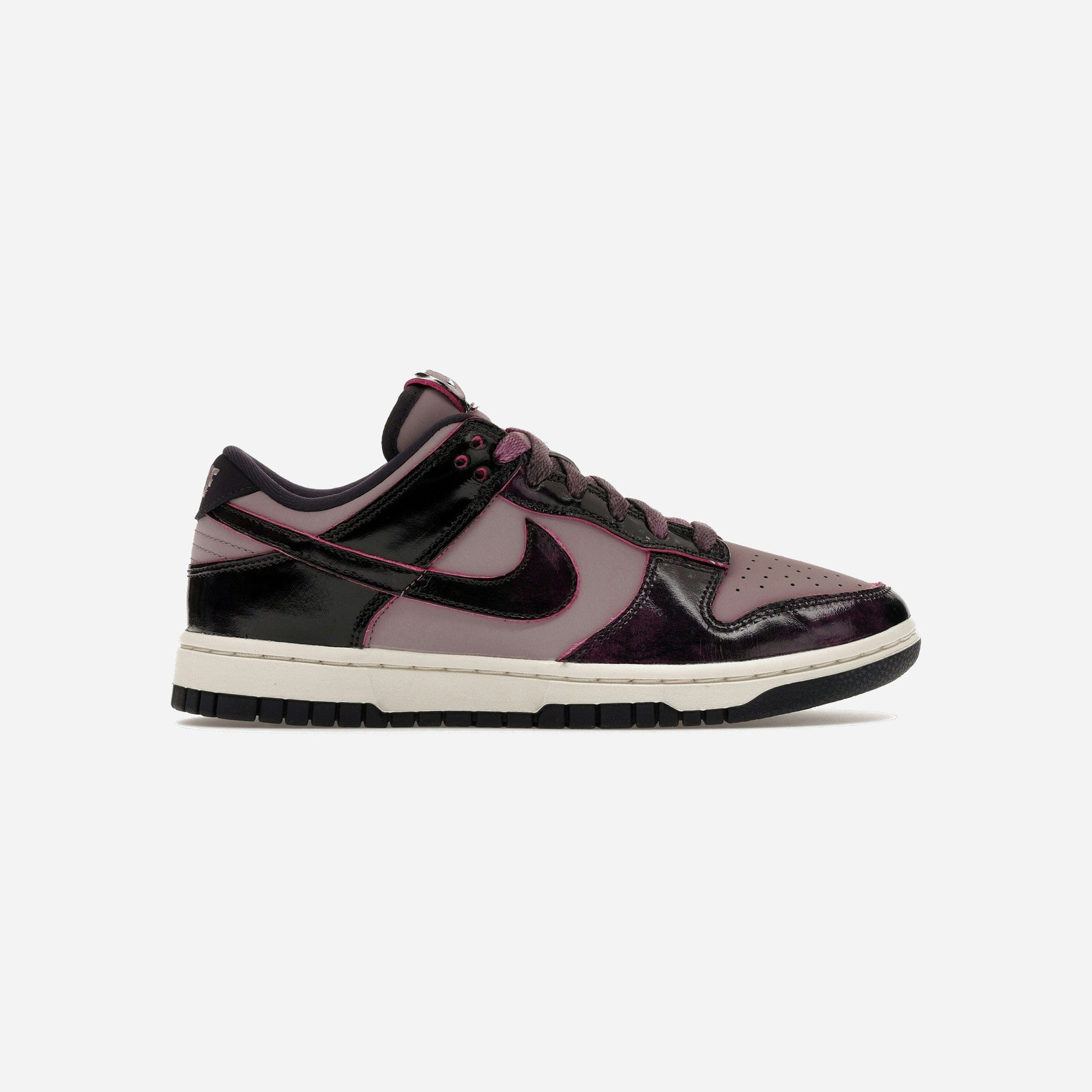 Nike Dunk Low SE Panda-Monium Light Violet Ore WMNS