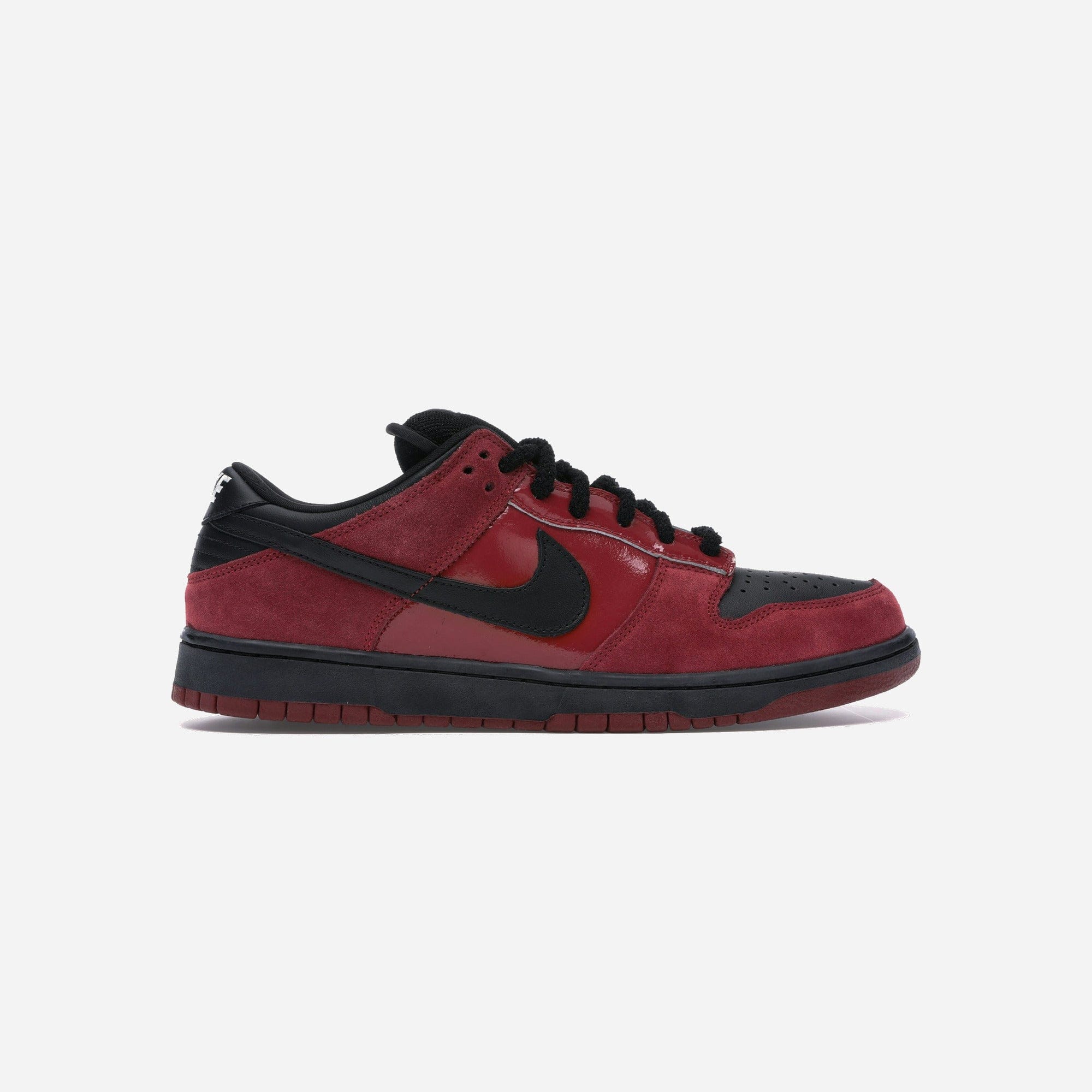 Nike SB Dunk Low Milli Vanilli