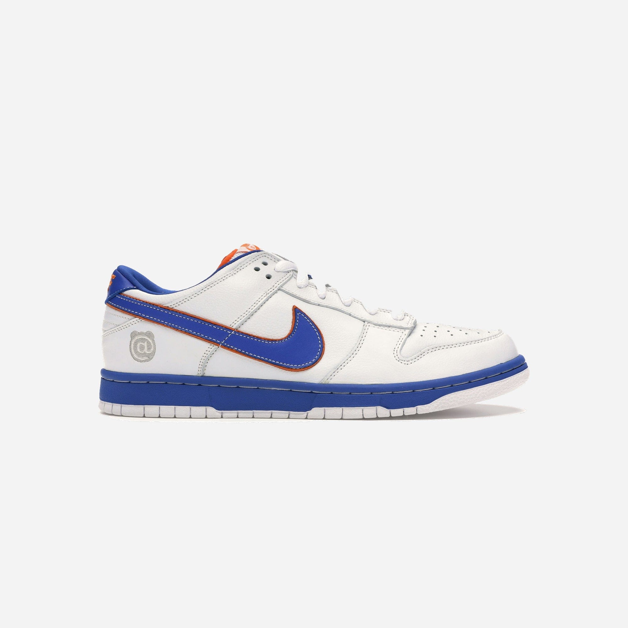 Nike SB Dunk Low Medicom 1
