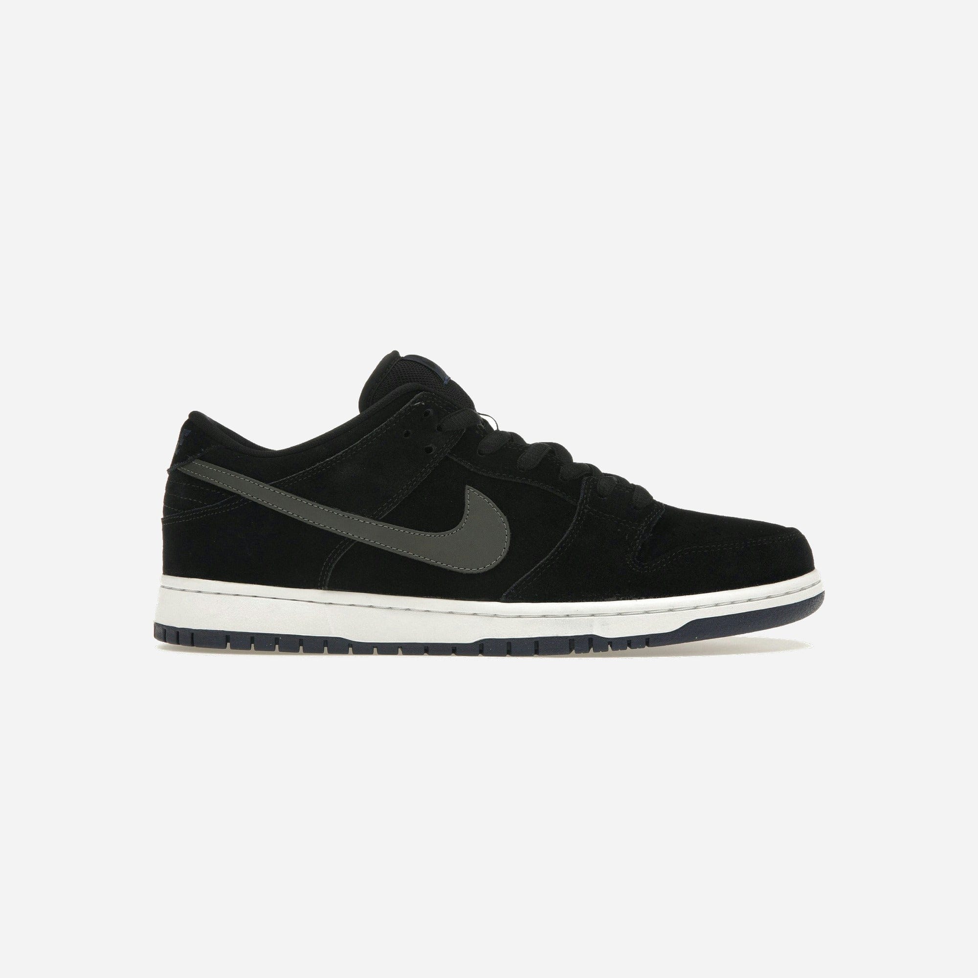 Nike SB Dunk Low Black Midnight Fog