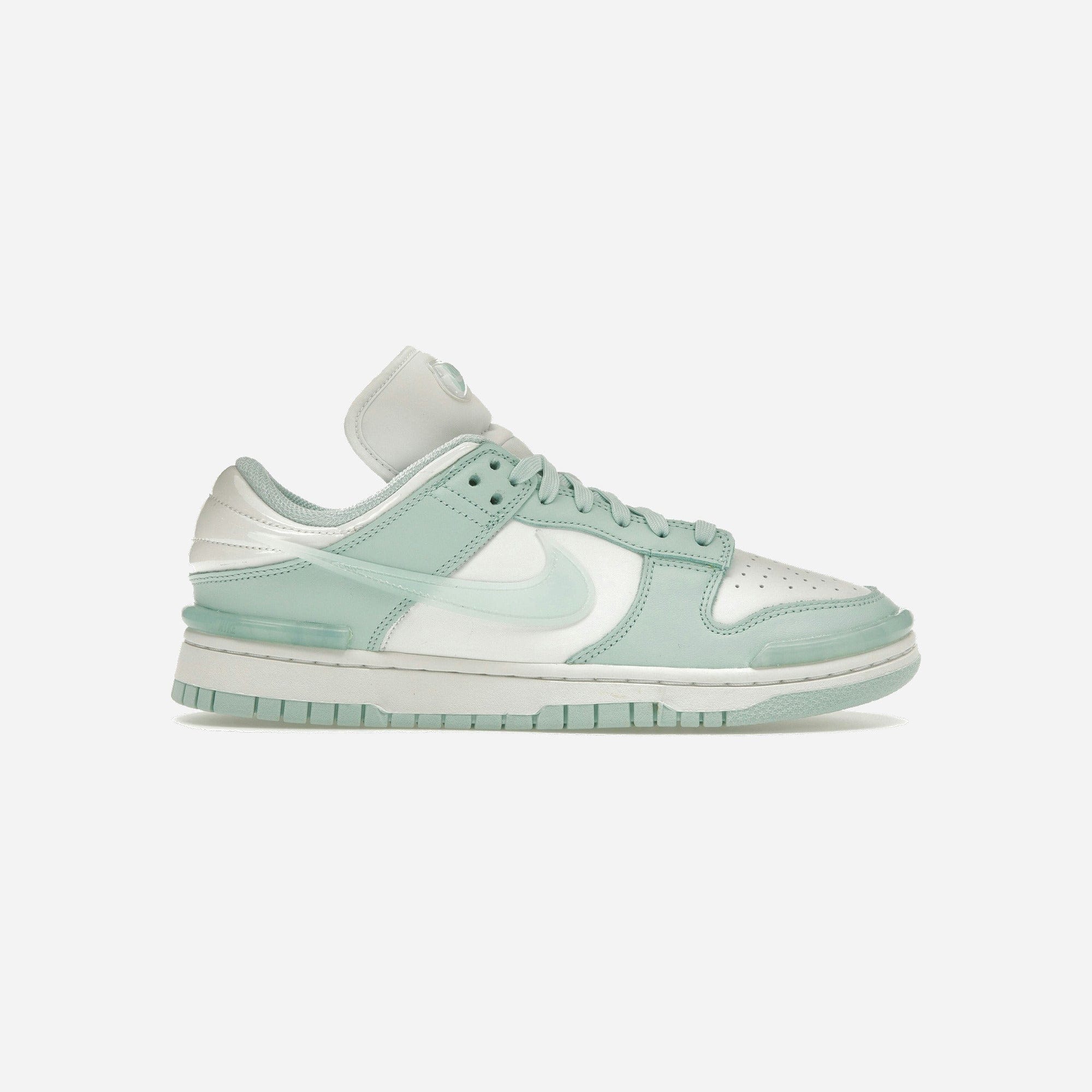 Nike Dunk Low Twist Jade Ice WMNS