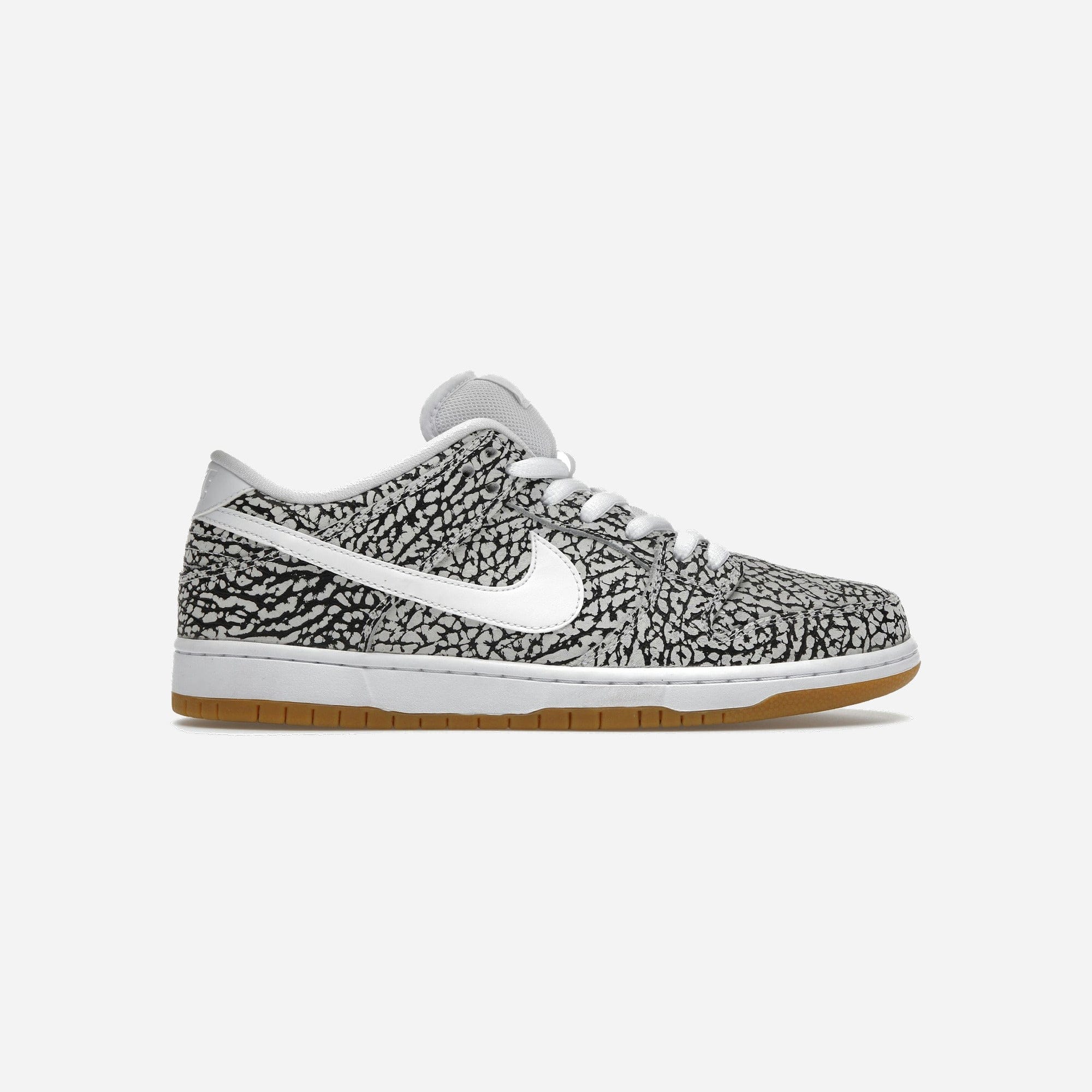 Nike SB Dunk Low Road
